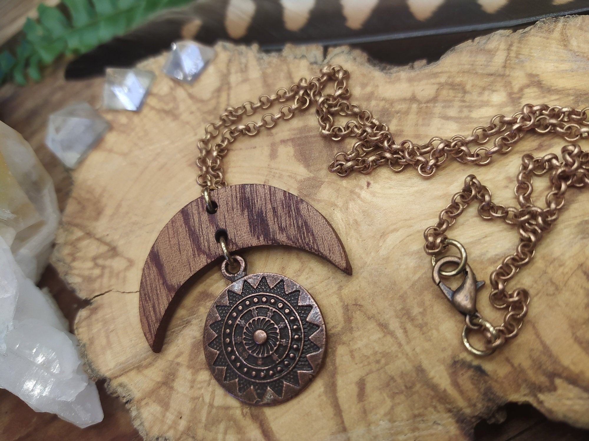 Mahagoni Holz Halskette mit Antique Messing Anhänger ~*~