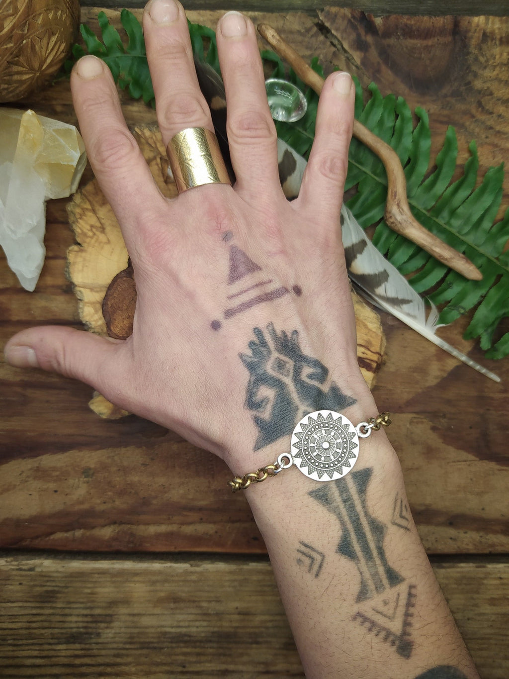 Armband mit silberner Maya Sonne und goldener Kette